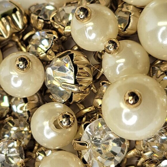 Statement Pearls and Crystal Choker Necklace - Picture 14 of 16